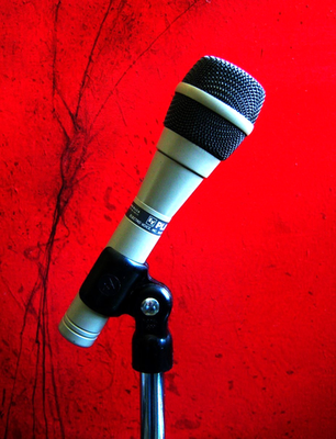 Vintage 1980s Electro Voice PL80 dynamic cardioid microphone Lo Z