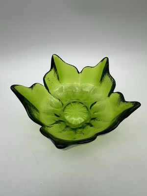 Vintage Viking Green Lotus, 5 Point Edged Bowl, Textured Glass