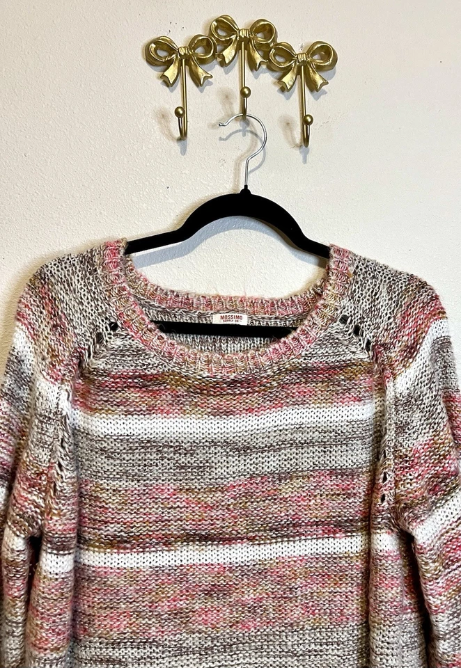 Suéter a rayas rosa y crema Mossimo. Etiqueta de talla no incluida-Ver medidas Foto 2 de 4