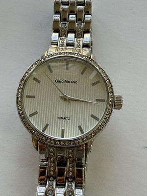 Gino Milano Quartz Analog Watch Silver Textured Dial Elegant Designed Bracelet