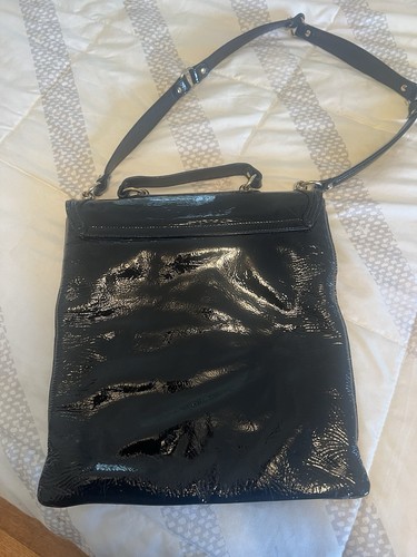 Gucci bag- Patent leather gold GG logo - Picture 5 of 6
