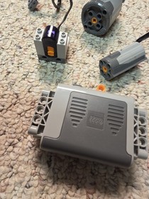LEGO Power Functions Lot M & XL Motor 8882 8883, IR Receiver 8884, Battery 8881