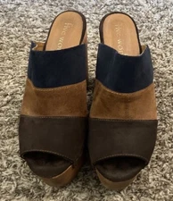 Five Worlds Platform Wood Heels Leather Size 8.5 Brown 938 Peep Toe Mules