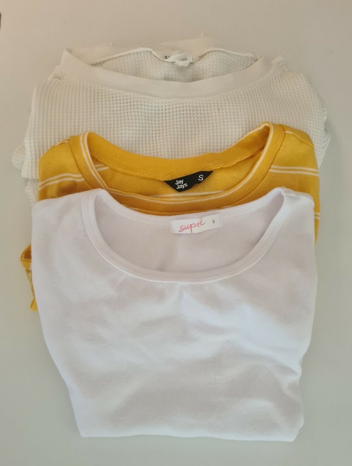 Lot Of 3 Small Tops Youth Teen Cropped long sleeve tee t shirt incl subtitled 
