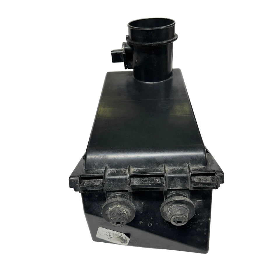 2006 Ford Freestar OEM Air Cleaner Filter Intake Housing Box 04 05 06 07 - Image 4 of 4