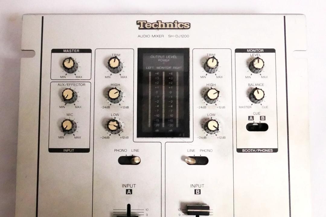 Technics AUDIO MIXER / SH-DX1200-S