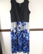 Signature Collection Womans Dress Size 3X Sleeveless Floral Plundging Neckline 