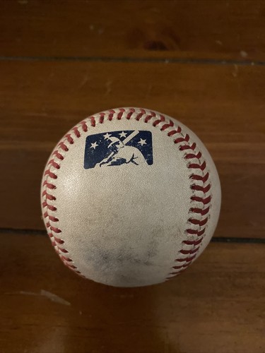 Brandon Belt Autographed Baseball Minor League SF Giants Signed MLB RARE Ball - Picture 3 of 4