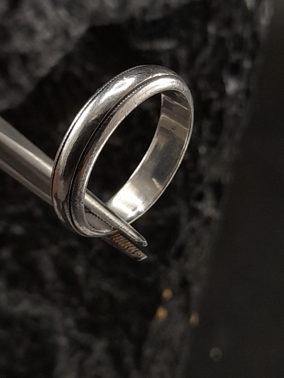 Sterling Silver Ridged Band Ring Engraved size T, 4.8g image 9