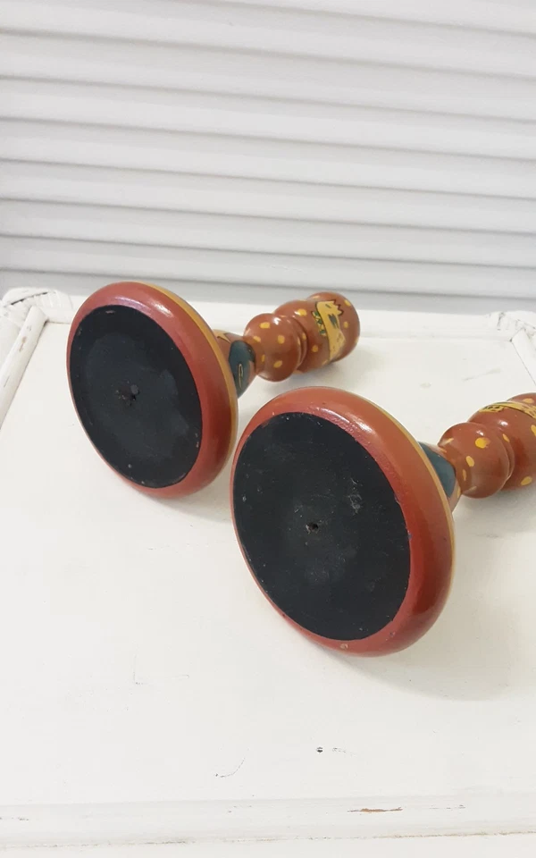 Wooden Folk Art Candlesticks X 2 Handpainted Birds Stars Candle Holders Tall - Image 4 of 4