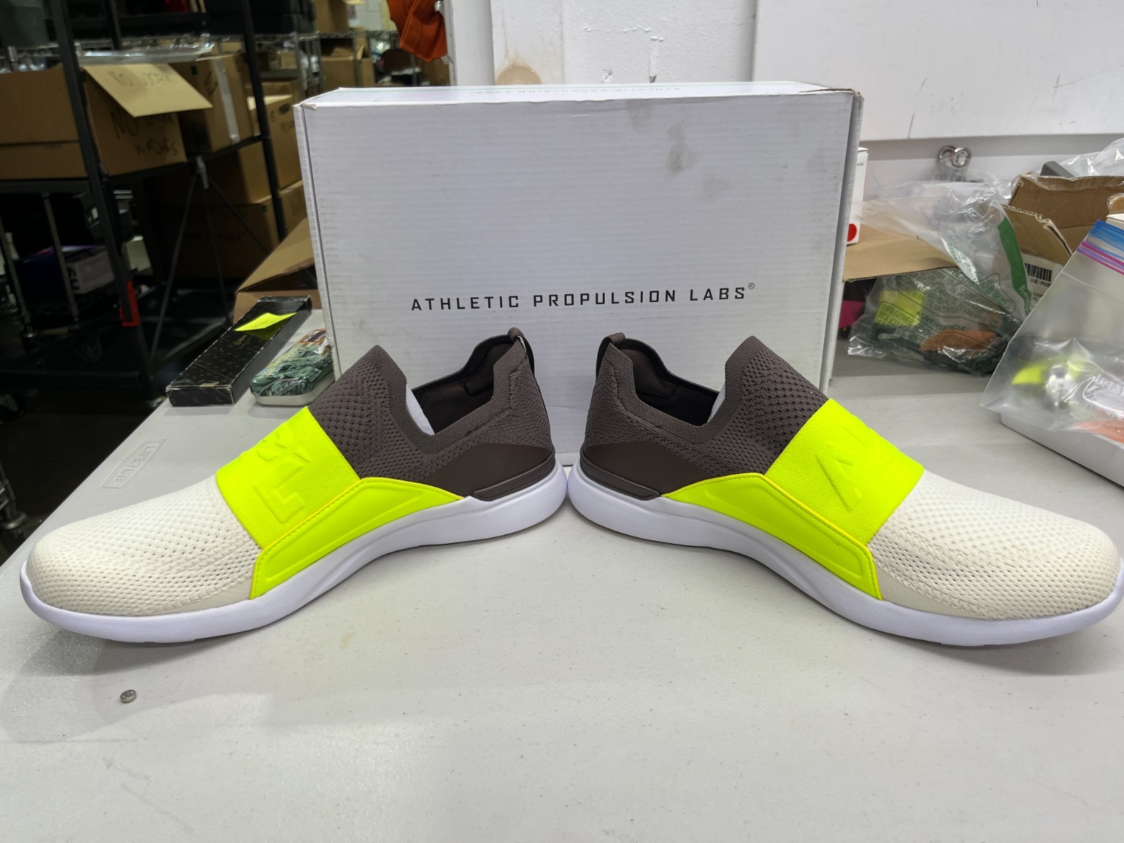 Athletic Propulsion Labs APL TechLoom Bliss 'Chocolate/Energy' / Men's Size 11