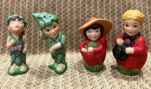 1991 Franklin Mint Homegrown Sweethearts Salt & Pepper shakers   2 SETS