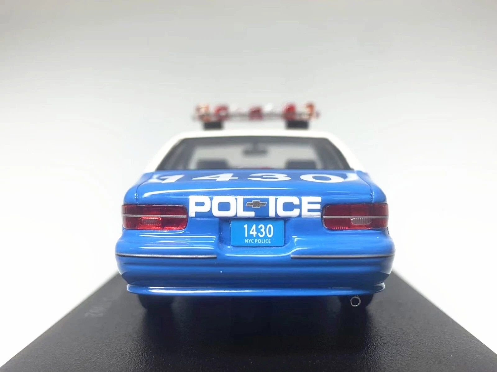 Best of Show BOS 1/43 Scale Resin Chevrolet Caprice Sedan