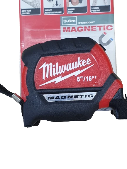 Milwaukee Genuine GEN III Compact Magnetic Tape Measure 5 m or 16 ft Metric - Image 3 of 4