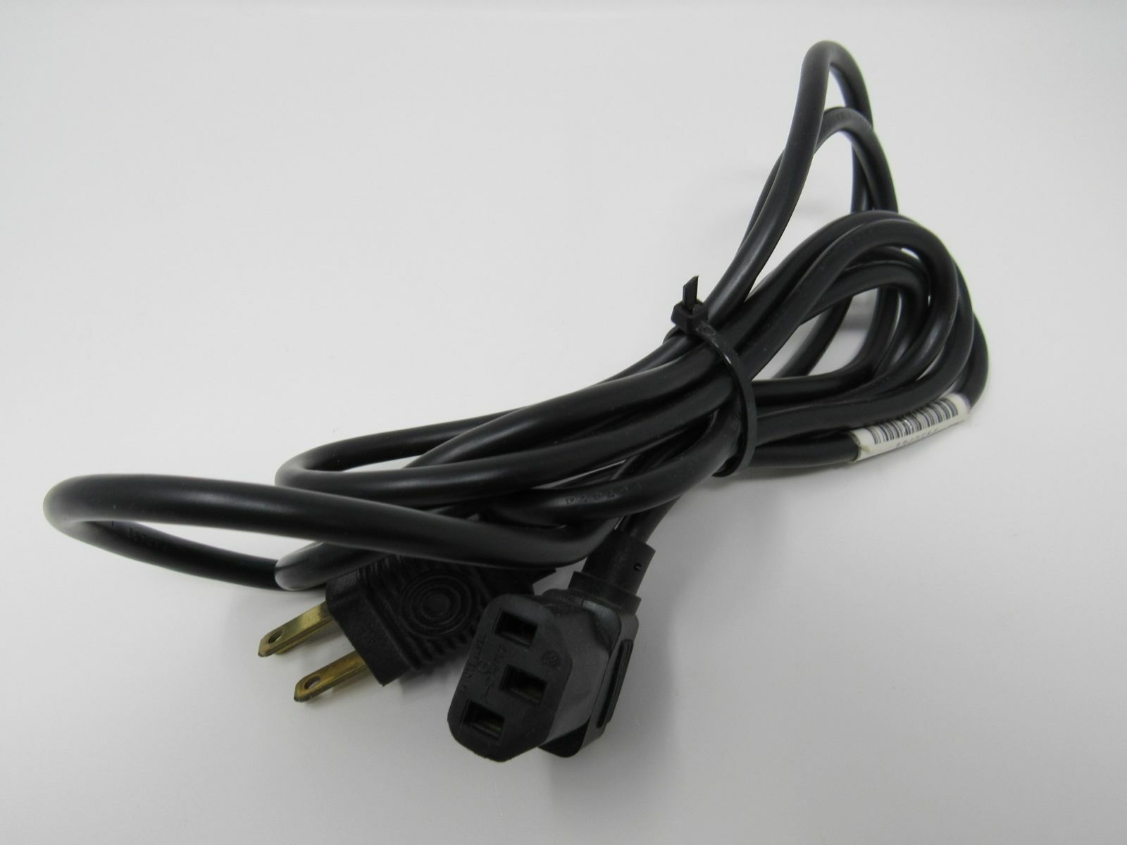Standard Power Cord Angled End 7.5 ft NEMA 5-15P IEC C13