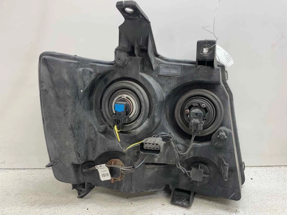 10 faros conductores izquierdo SUBURBAN 1500 Foto 3 de 4