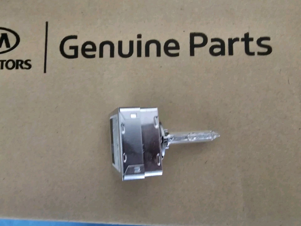 1X NEW GENUINE KIA XENON BULB D1S XENSTART Philips HID 18647-35006 - Image 4 of 4