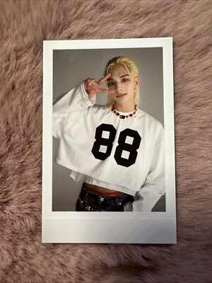 Stray Kids Hyunjin   Maxident   Official Photocard + FREEBIES