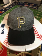Pittsburgh Pirates MLB Shadow Tech 2-Tone Flex Heathered Gray Baseball Cap Hat P