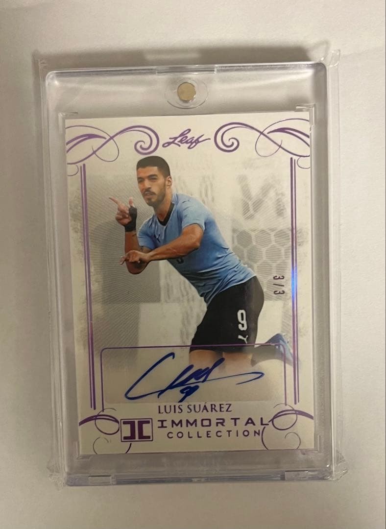 Luis Suarez #BA-LS1 Soccer Cards 2022 Leaf Vivid Autographs trading card — raw and PSA graded price guide