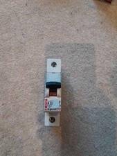 LEGRAND 32 AMP CURVE B 6kA MCB CIRCUIT BREAKER 06163 061 63
