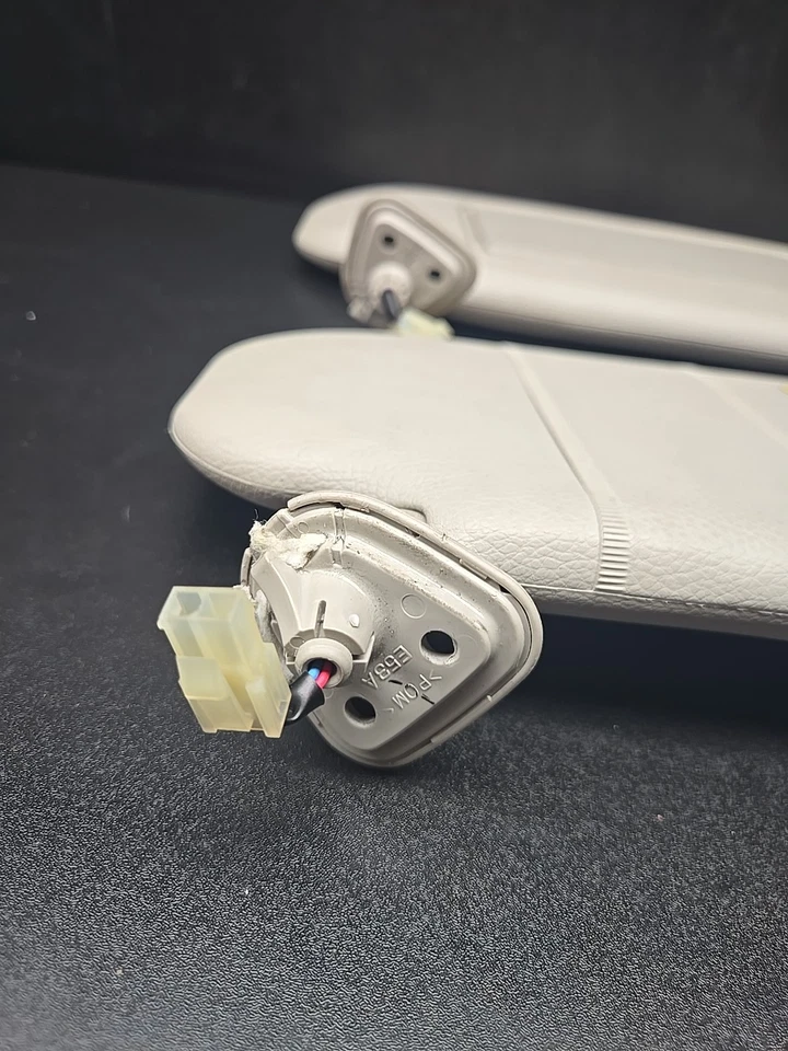 Infiniti Q60 G37 2009-2015 convertible parasol izquierdo y derecho OEM Foto 2 de 4