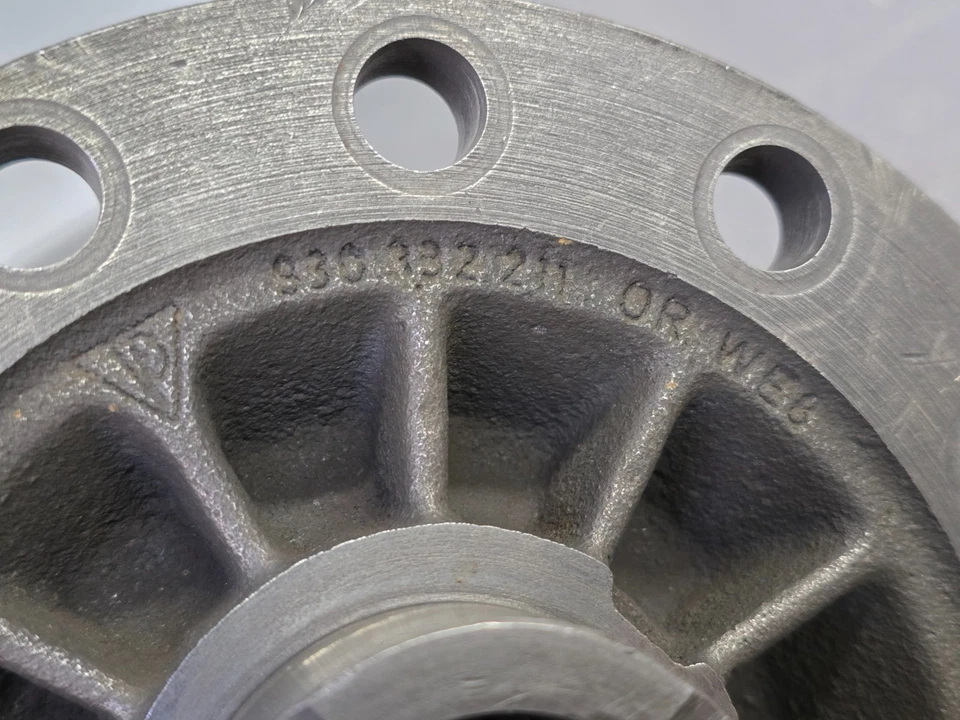 VERY NICE USED ORIGINAL PORSCHE 911 915 930 OPEN DIFFERENTIAL ASSEMBLY 78-81 #8 - Imagem 4 de 4