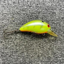 Bomber Model A 1a Vintage Screw Tail Crankbait DFY Dull Fluorescent Yellow 1ADFY