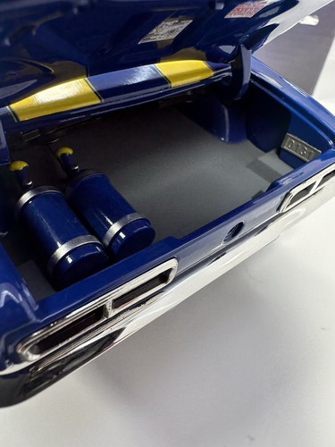 ACME 1/18 Scale 1968 CHEVROLET CAMARO Z/28 “DRAG OUTLAW”ONLY 224 MADE - Picture 6 of 12