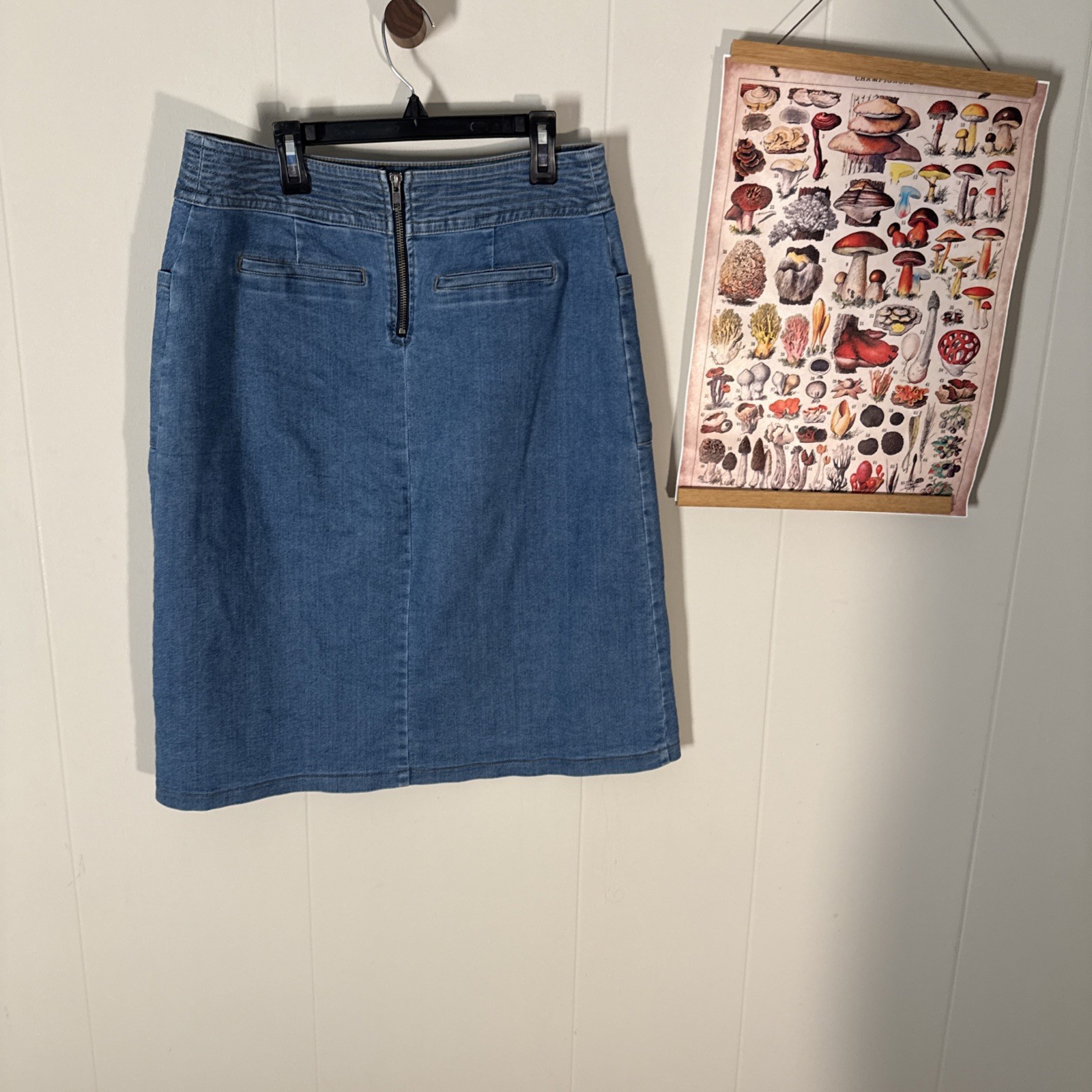 Universal Threads Classic Midlength Denim Jean Sk… - image 2