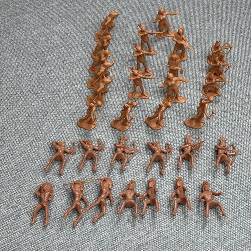 Vintage Wild West Playset Fort Apache Toy Street Cowboys Indians Over 135 Pieces - Picture 17 of 24