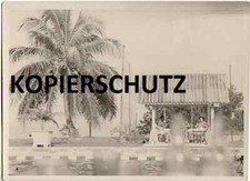U-BOOT-KRIEG FOTO  Kdt WILHELM DOMMES und Kdt J&Uuml;RGEN Oesten in PENANG