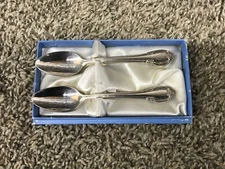 1847 Roger Bros. IS Remembrance 8 Piece Baby Spoon Set