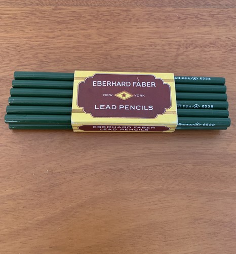 1 DOZEN VINTAGE EBERHARD FABER COLORBRITE COLORED PENCILS #6538 GREEN USA