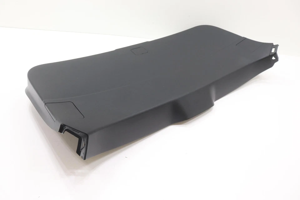 2018 - 2021 LEXUS NX300 PAINEL DE TAMPA TRASEIRA COM ACABAMENTO INFERIOR FABRICANTE DE EQUIPAMENTO ORIGINAL 6775078020 - Imagem 4 de 4