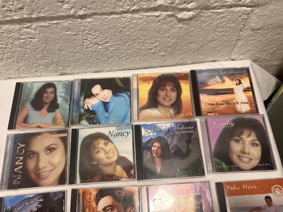 Spanish Christian Music CD Lot Bubdle 16 Musica Cristiana Nancy Sotelo Canzion - Image 2 of 4
