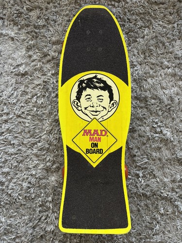 Vintage MAD TV "Man On Board" Skateboard. Top Zustand.