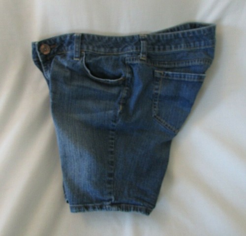 Ladies "AriZona" Size 11 (W30/L8) Blue, Stretch, Denim, Casual Shorts - Picture 5 of 6