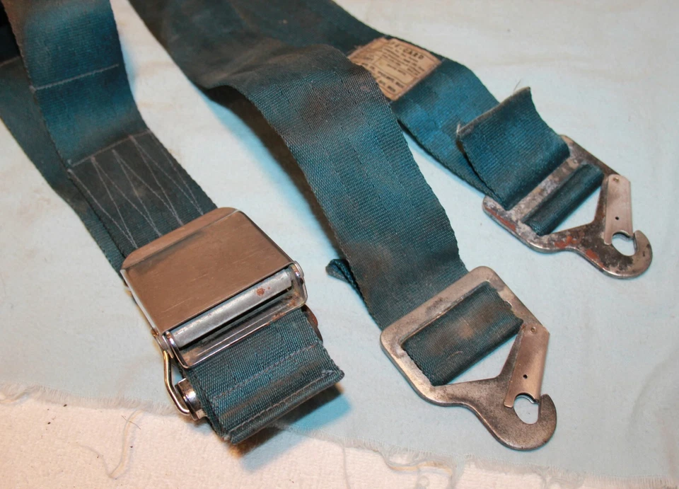 62 Pontiac Star Chief front bucket seat belts recoils Bonneville Catalina 2+2  - Image 4 of 4