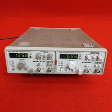 ROHDE & SCHWARZ HAMEG. 10MHZ  FUNCTION GENERATOR HM8030-6 + HM8030-6.