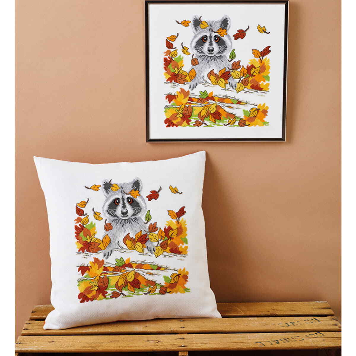 Permin counted cross stitch kit ""Raccoon"", 30x30cm