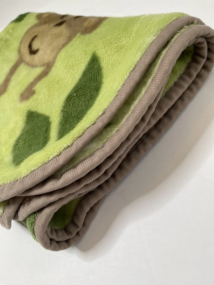 Manta bebé Carters de colección monos verde marrón árboles polar suave Foto 4 de 4