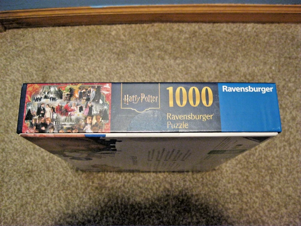 RAVENSBURGER 1000 PIECE PUZZLE HARRY POTTER: HOLIDAYS AT HOGWARTS 2025 IN STOCK! - Image 3 of 4