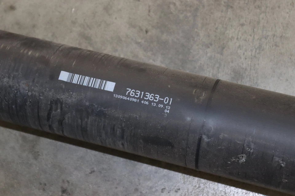 BMW 750LI XDRIVE 2011-2015 - eje de transmisión trasero / eje de hélice 7631363 Foto 3 de 4