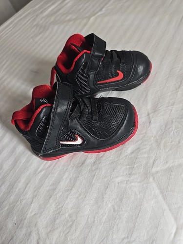 Nike Lebron ‘Black White Red’ Shoes Toddler Size 5C - Picture 4 of 7