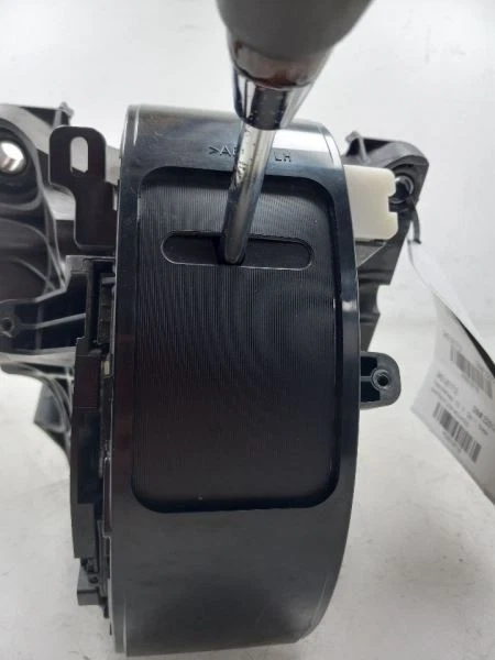 Lexus RX450H 2012 3,5 L 4x4 transmisión automática palanca de cambios Foto 3 de 4