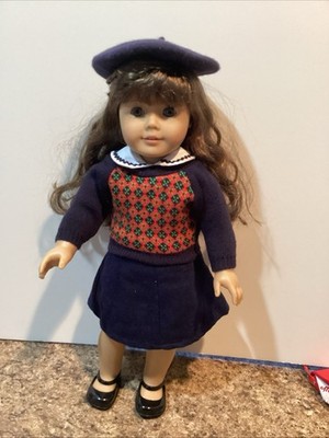 Molly American Girl Doll / Retired / Beautiful Doll With Accessories