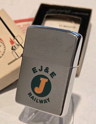 EJ&E Vintage ELGIN JOLIET EASTERN Railway Railroad ''J'' 1976 Zippo Lighter Sign