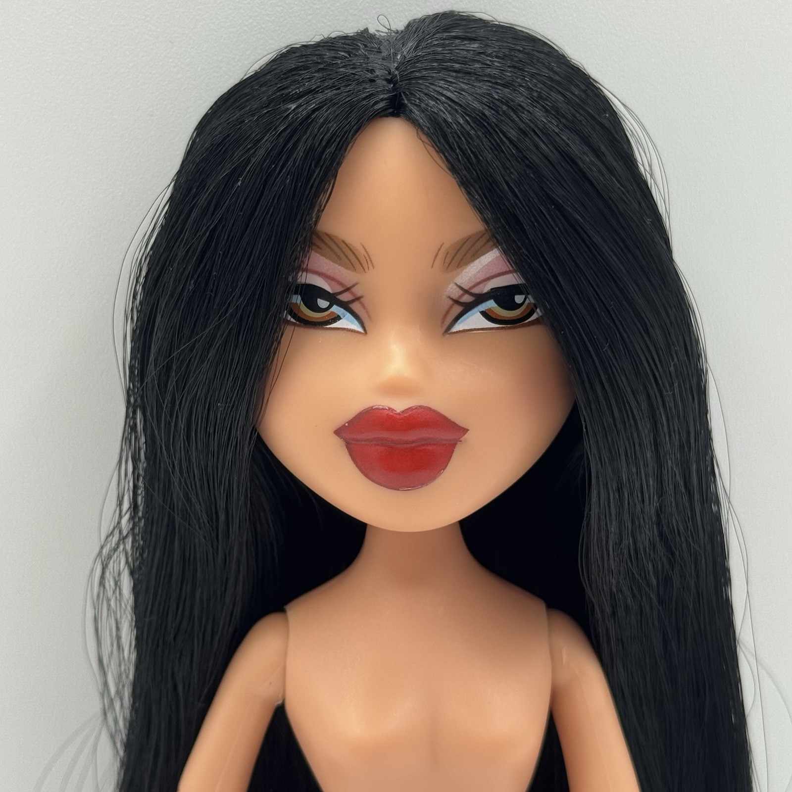 Bratz Always Jade Fashion Doll Nude One Arm