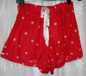 NWT LARGE VICTORIA'S SECRET RED SNOWFLAKE COTTON MODEL SHORTS TOP PAJAMA SET